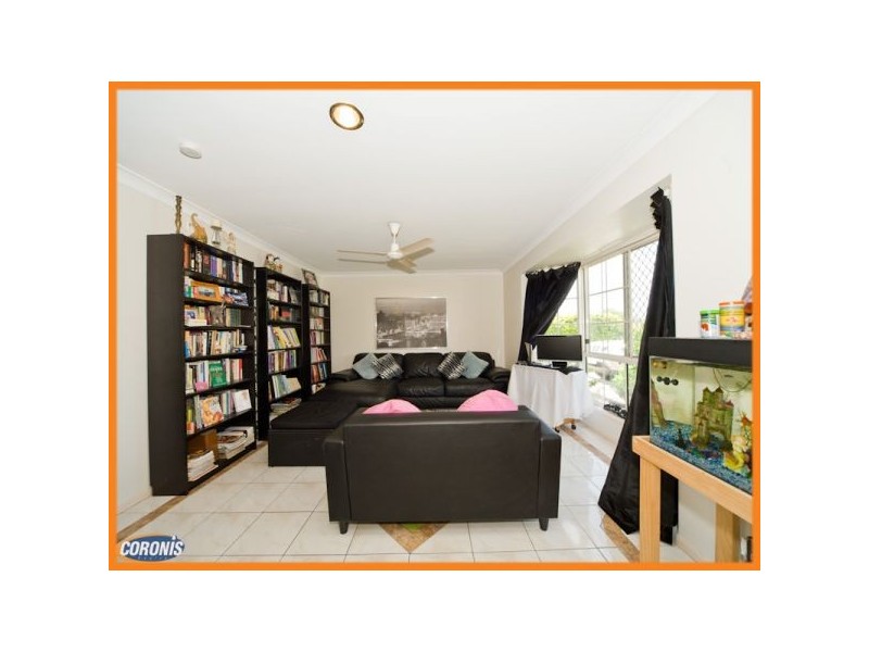 8 Julie Street, Crestmead QLD 4132