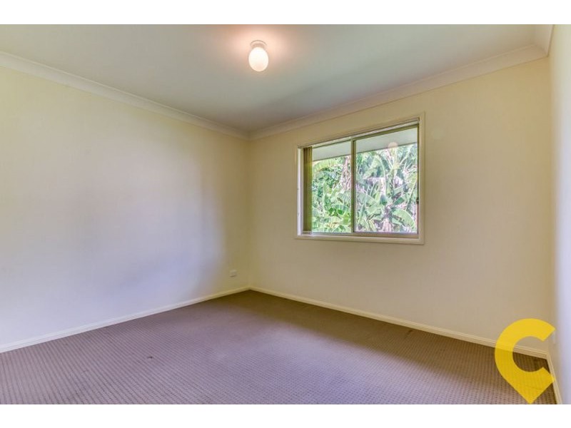 10 Spyglass Street, Oxley QLD 4075