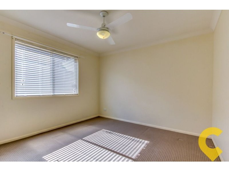 10 Spyglass Street, Oxley QLD 4075