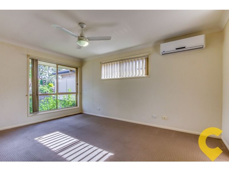 10 Spyglass Street, Oxley QLD 4075