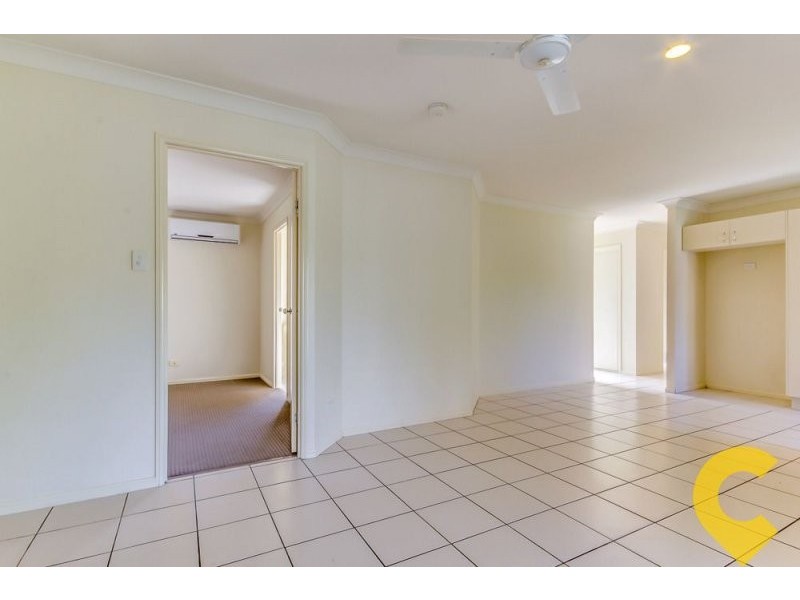 10 Spyglass Street, Oxley QLD 4075