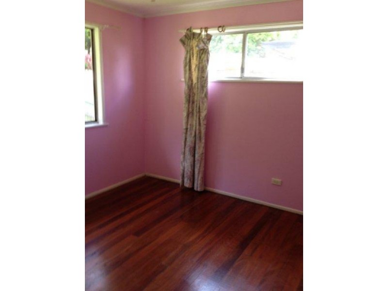 32 Cobbity Crescent, Arana Hills QLD 4054