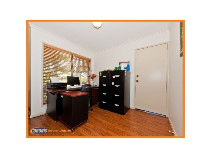 15 Knight Street, Redbank Plains QLD 4301