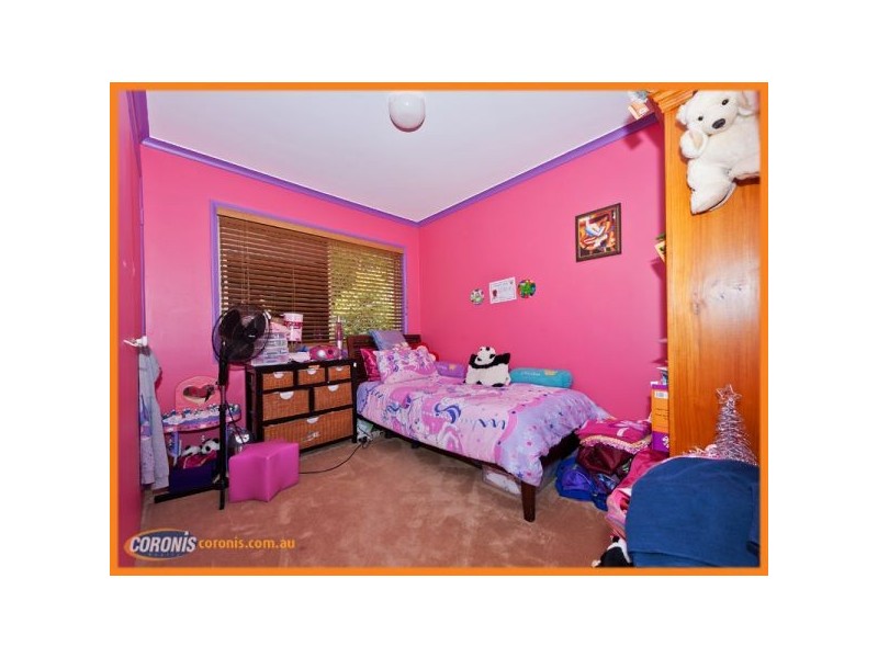 15 Knight Street, Redbank Plains QLD 4301