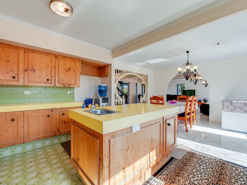 91 Winnetts Road, Daisy Hill QLD 4127