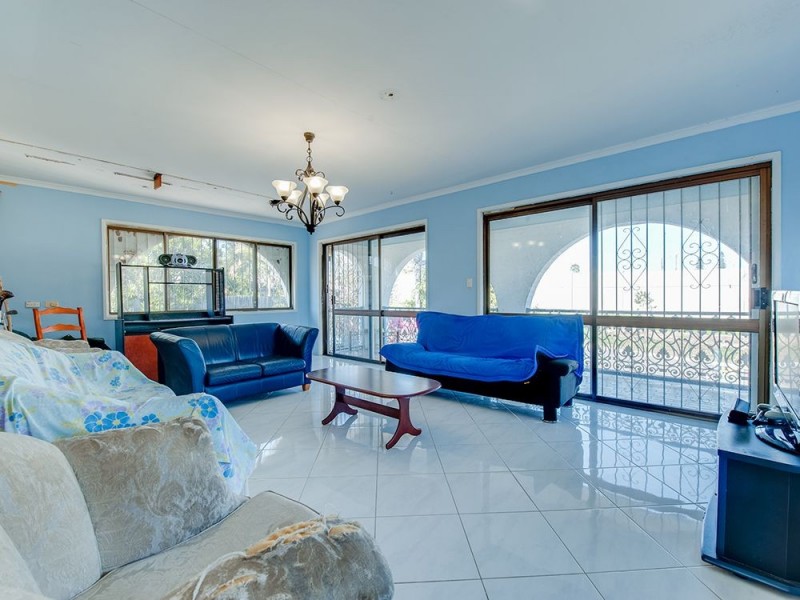 91 Winnetts Road, Daisy Hill QLD 4127