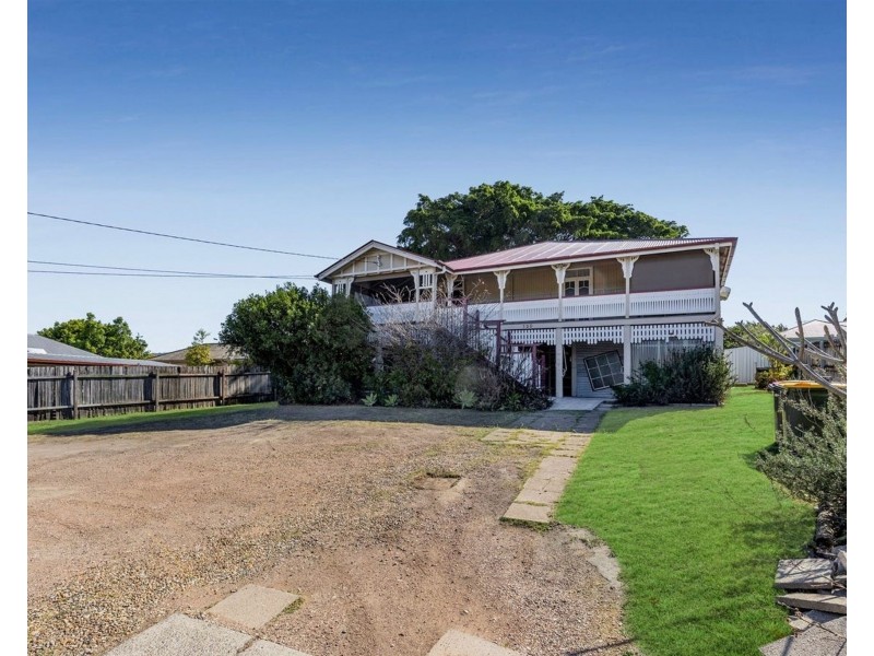 720 South Pine Road, Everton Park QLD 4053
