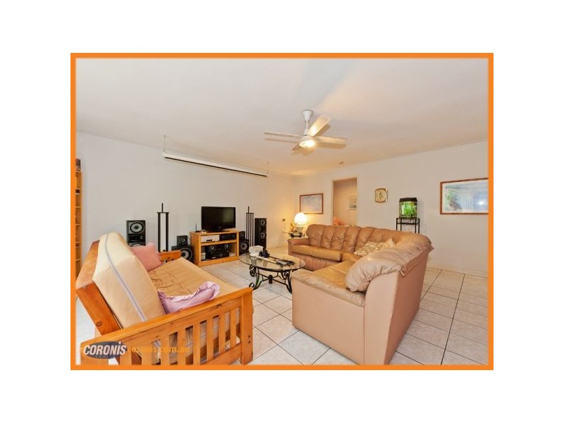 14 Careel Close, Helensvale QLD 4212