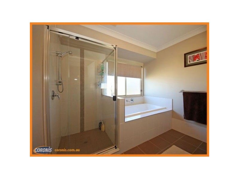 48 Elkington Circuit, North Lakes QLD 4509