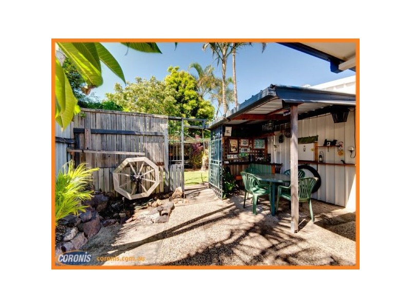 1/8 Dianthus Avenue, Bribie Island QLD 4507