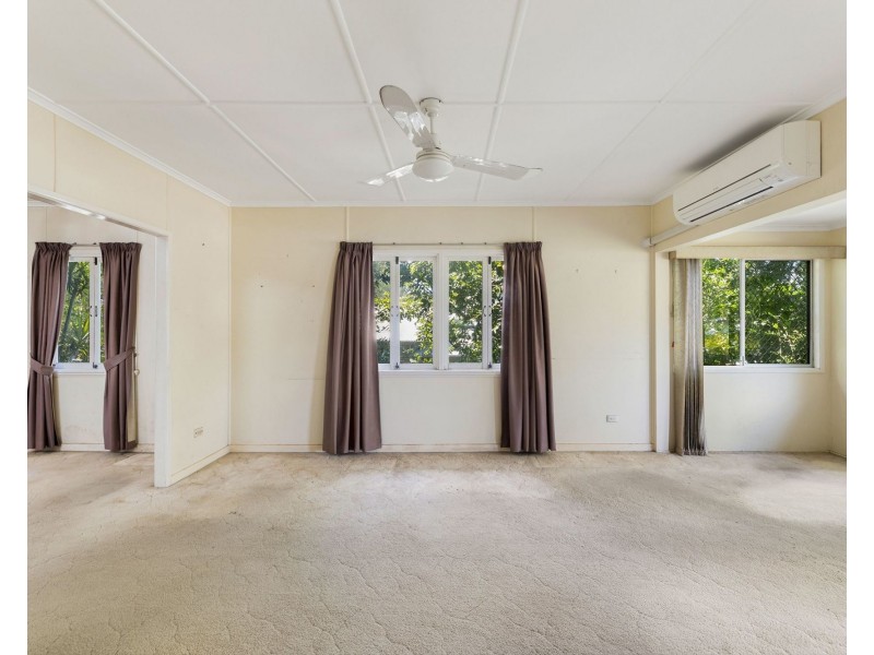 30 Cheviot Street, Grange QLD 4051