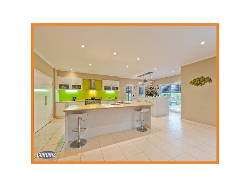 38 Marina Parade, Jacobs Well QLD 4208