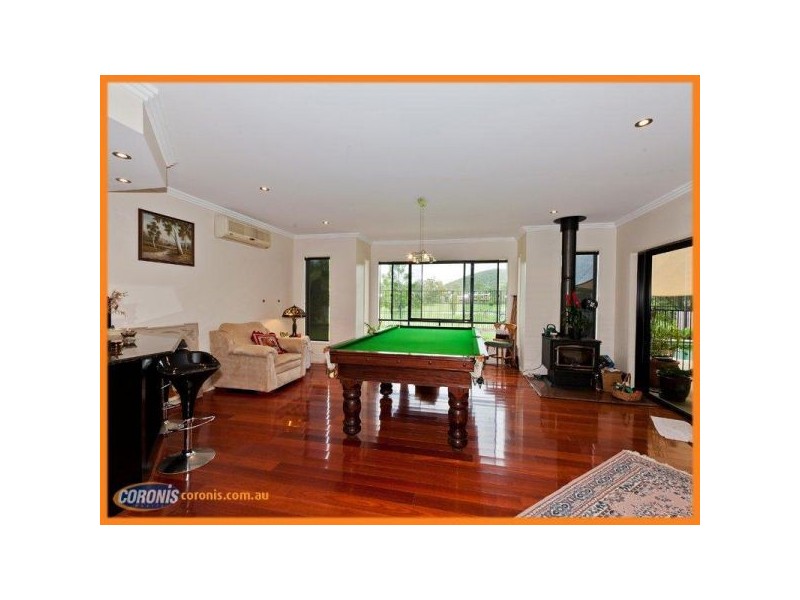 31 The Avenue, Windaroo QLD 4207