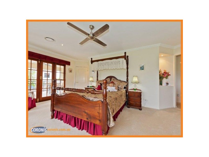 31 The Avenue, Windaroo QLD 4207