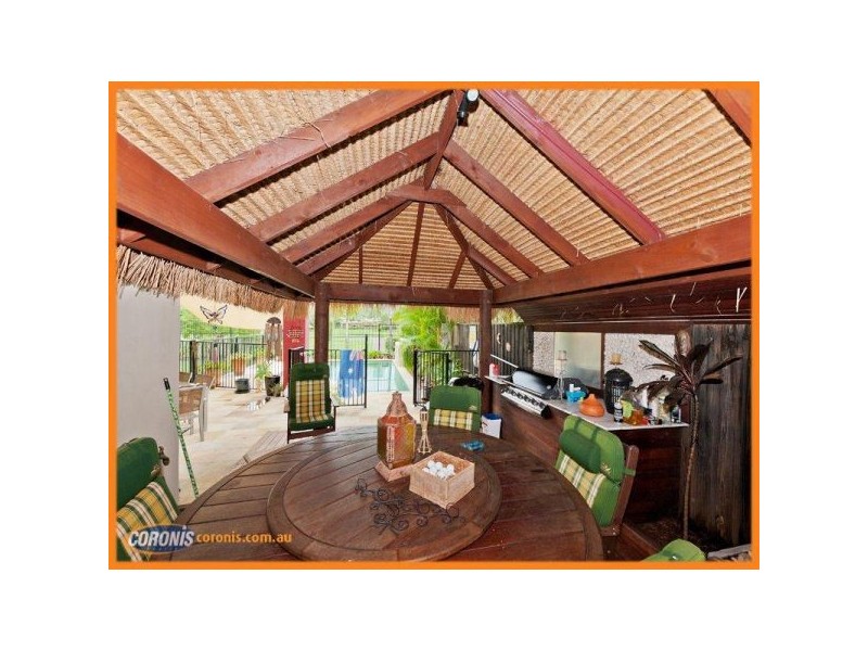 31 The Avenue, Windaroo QLD 4207