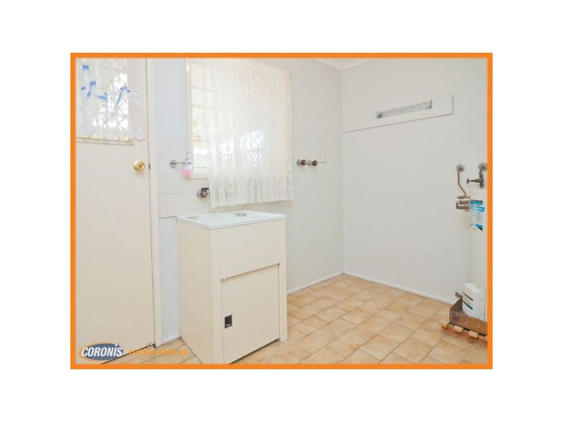 72 Ann Street, Kallangur QLD 4503
