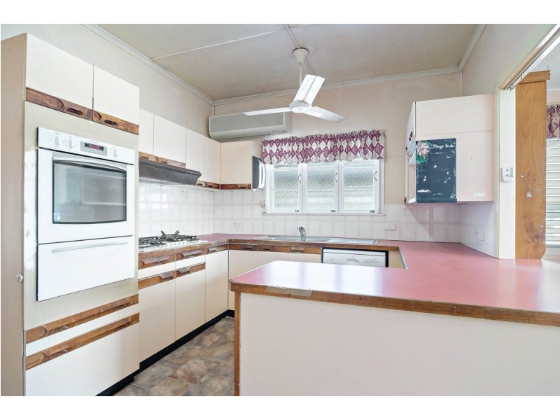 42 Evans Street, Kedron QLD 4031