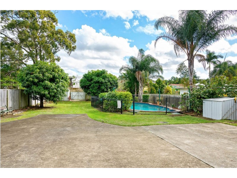 42 Evans Street, Kedron QLD 4031