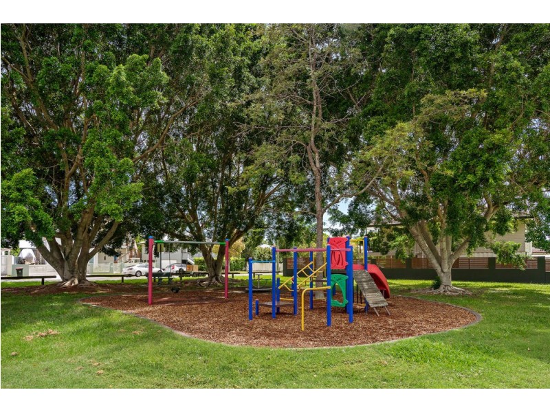 42 Evans Street, Kedron QLD 4031