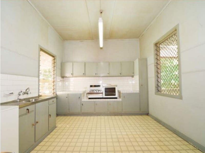 18 Cartwright Street, Windsor QLD 4030