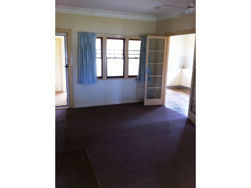 32 Butcher Avenue, Lawnton QLD 4501