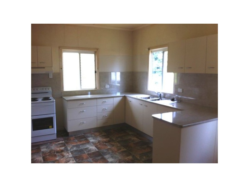 32 Butcher Avenue, Lawnton QLD 4501