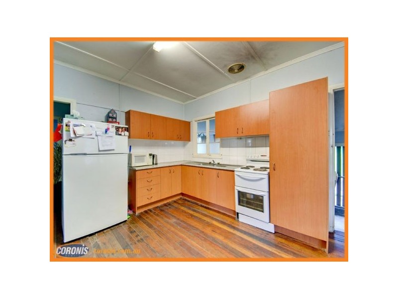 672 South Pine Road, Everton Park QLD 4053