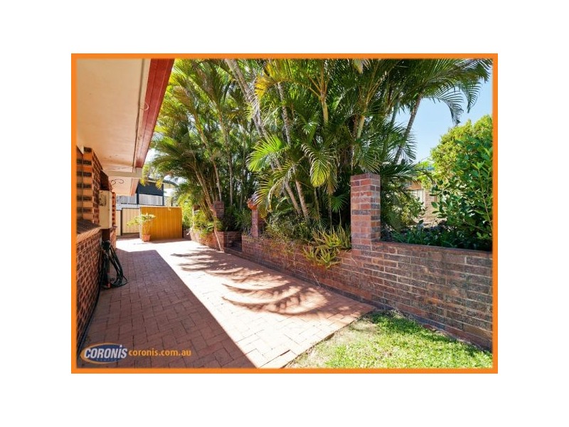 5 Lobelia Avenue, Daisy Hill QLD 4127