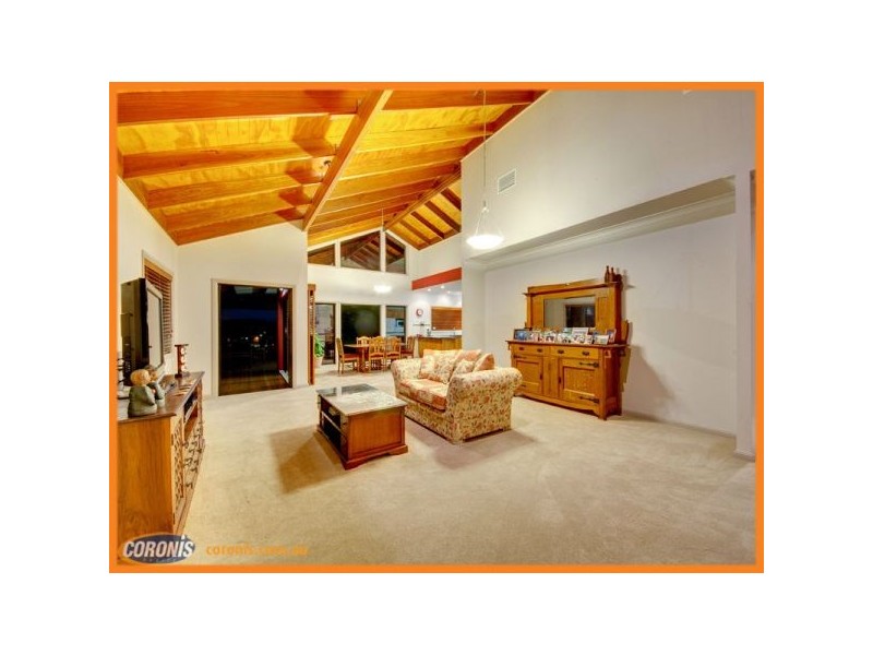 26 Yarraman Street, Arana Hills QLD 4054