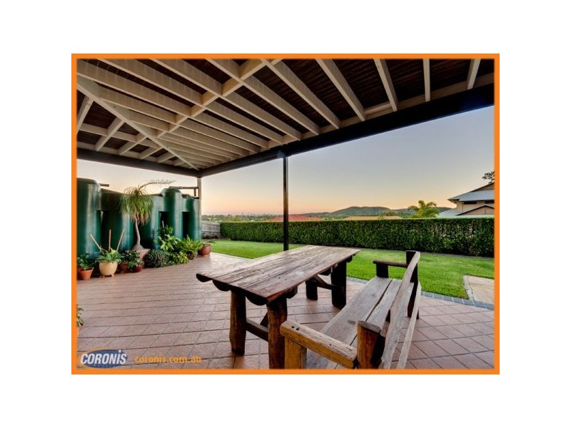 26 Yarraman Street, Arana Hills QLD 4054