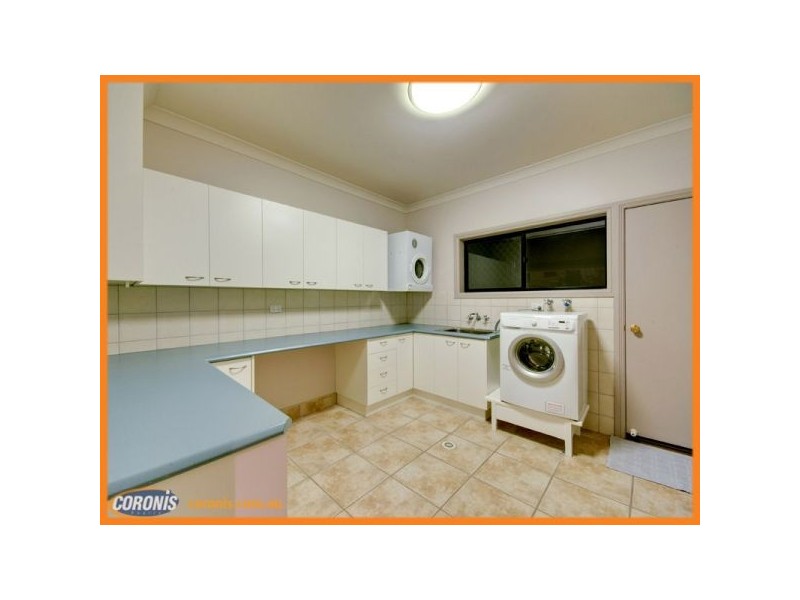 26 Yarraman Street, Arana Hills QLD 4054