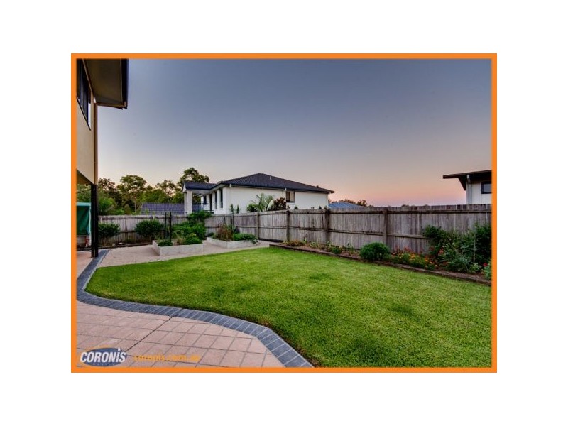 26 Yarraman Street, Arana Hills QLD 4054