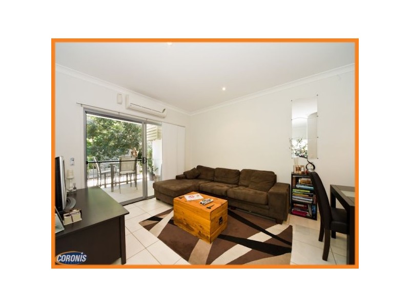 2/38 Lemnos Street, Red Hill QLD 4059