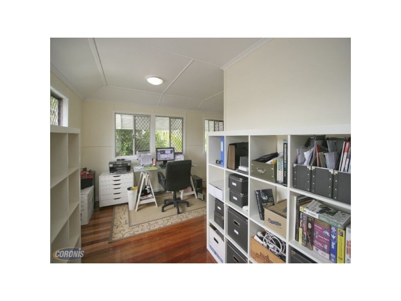 61 Brookfield Road, Kedron QLD 4031