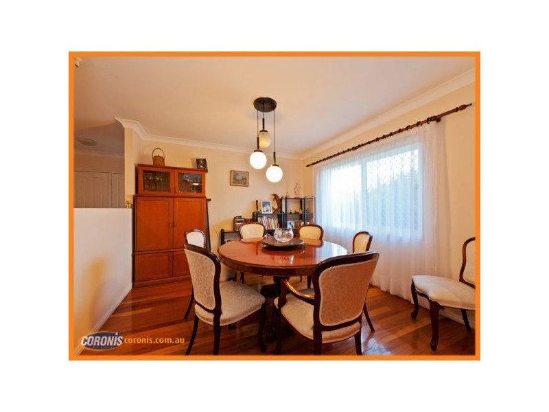 1 Magpie Place, Albany Creek QLD 4035