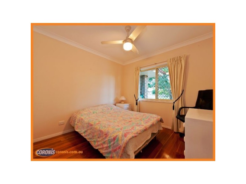 1 Magpie Place, Albany Creek QLD 4035