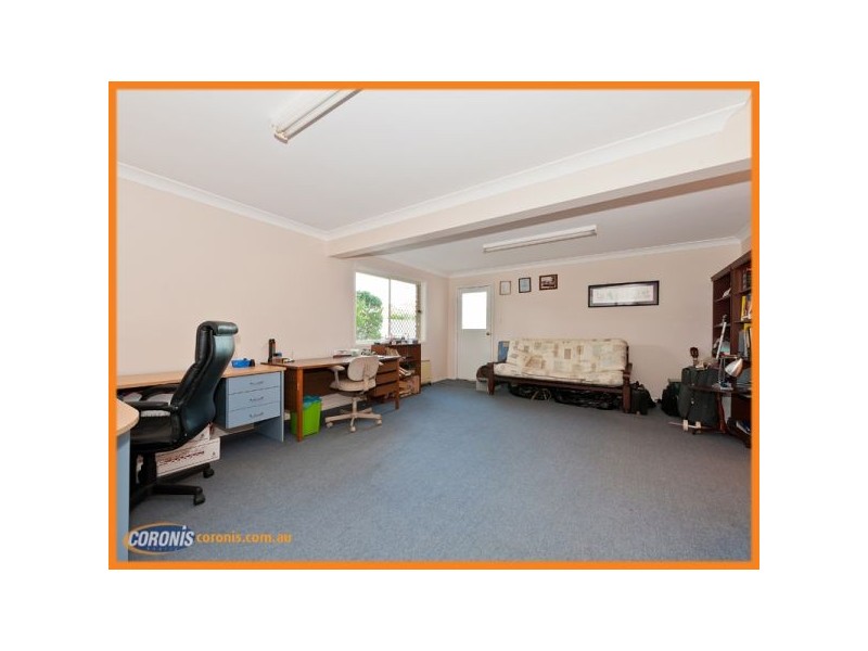 1 Magpie Place, Albany Creek QLD 4035