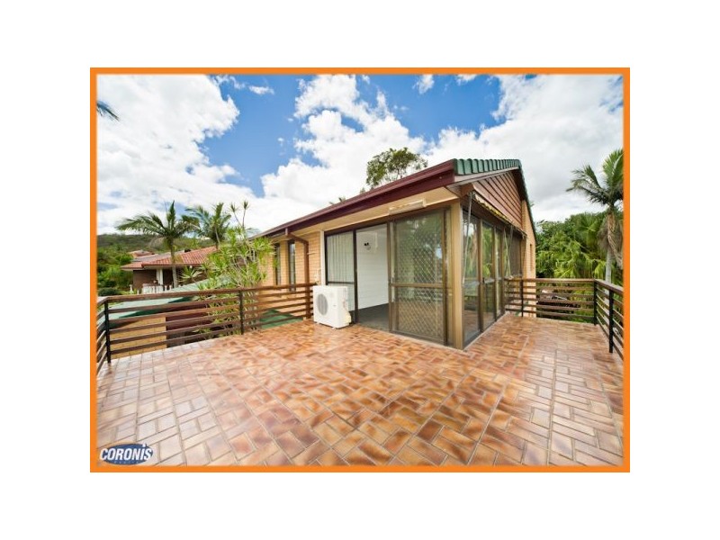 373 Winstanley Street, Carindale QLD 4152