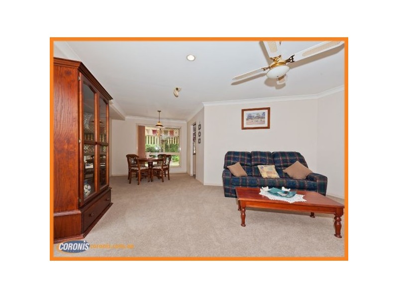 6 Folium Court, Regents Park QLD 4118