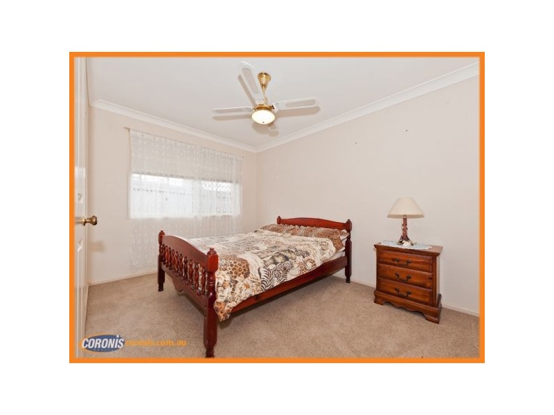 6 Folium Court, Regents Park QLD 4118