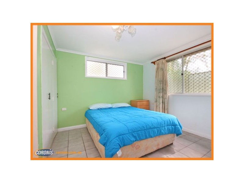 4 Badet Street, Brighton QLD 4017