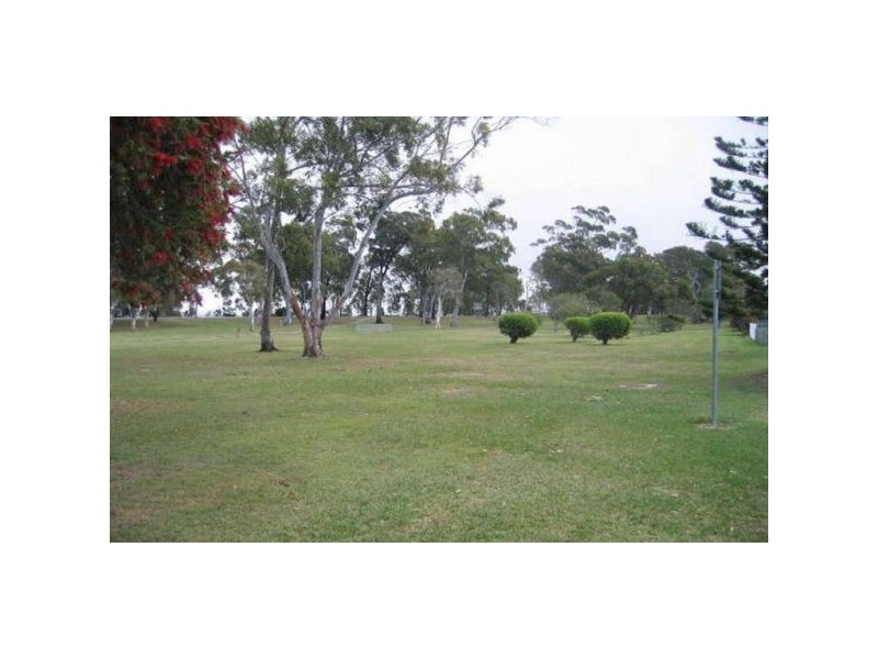 3/2A View Street, Woody Point QLD 4019