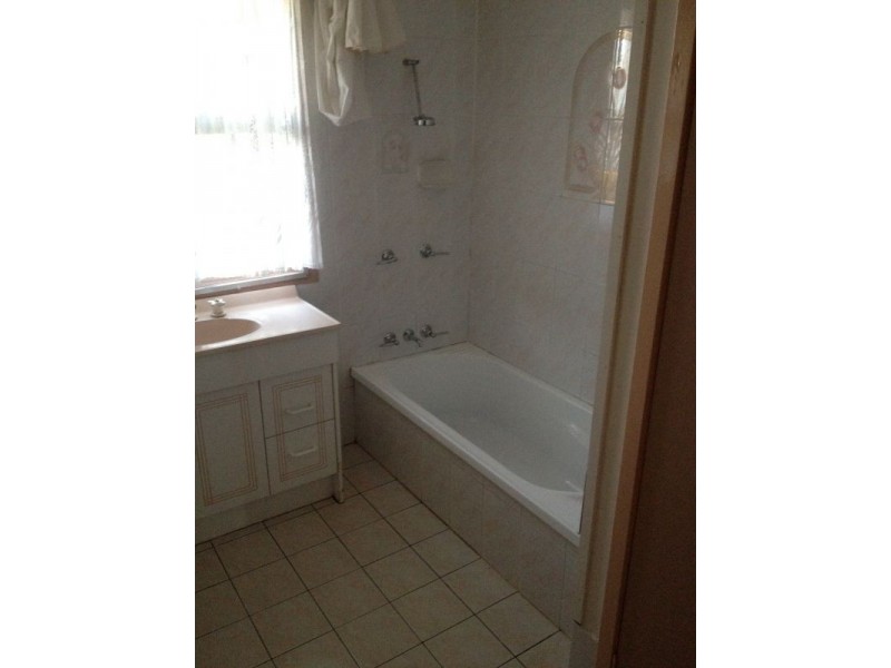 28 Cotton Street, Lawnton QLD 4501