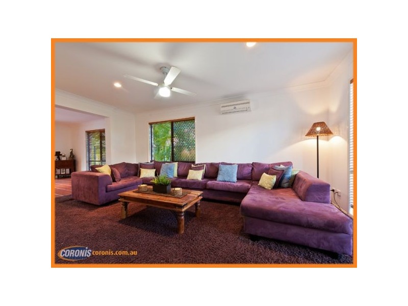 7 Easter Crescent, Pacific Pines QLD 4211