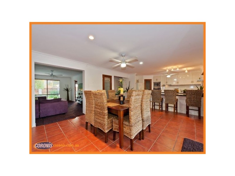 7 Easter Crescent, Pacific Pines QLD 4211