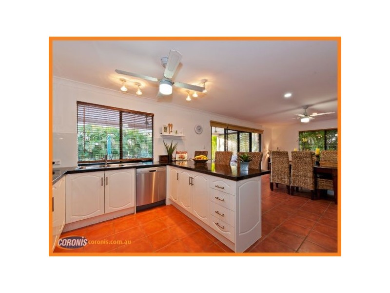 7 Easter Crescent, Pacific Pines QLD 4211