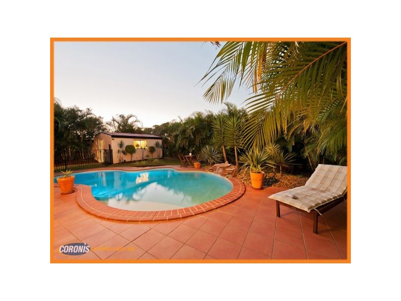 7 Easter Crescent, Pacific Pines QLD 4211