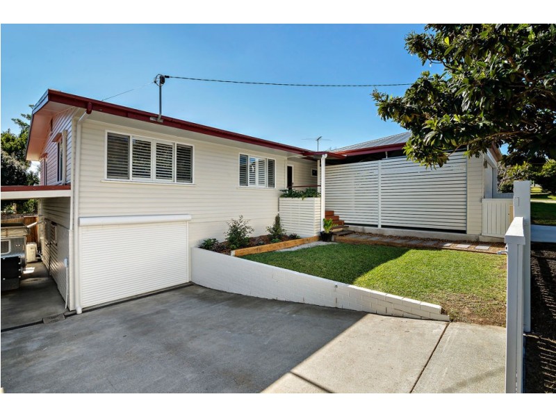 17 Blenheim Street, Chermside West QLD 4032