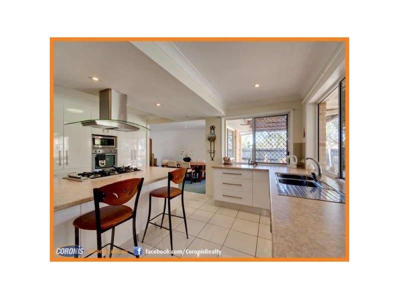 38 Sinatra Crescent, Mcdowall QLD 4053