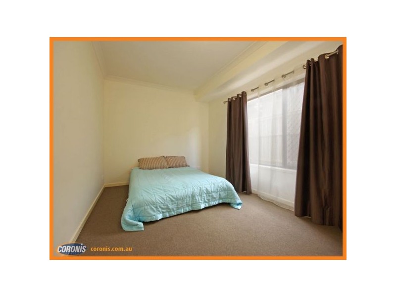 8 Forrestal Circuit, North Lakes QLD 4509